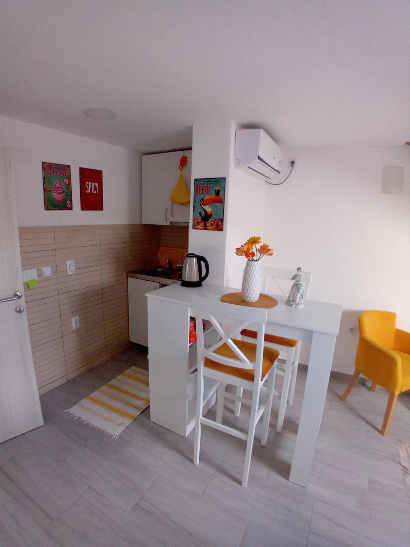 Kiwi Apartments Budva Exterior foto